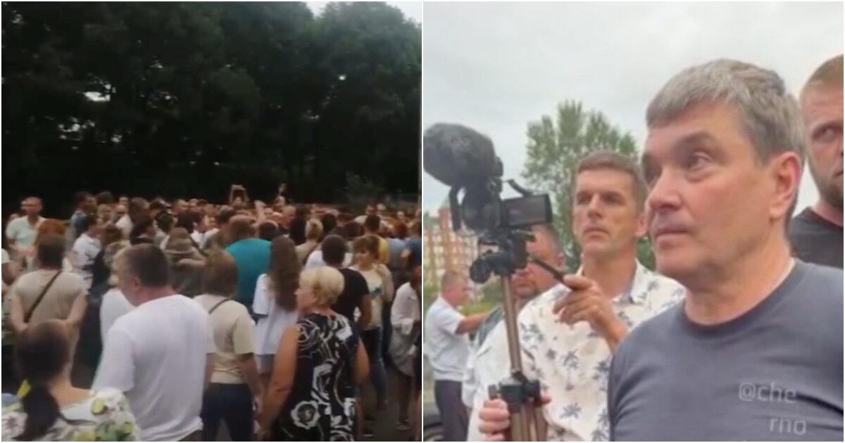 Жители Уссурийска возмутились размерам выплат после наводнения Жители Уссурийска возмутились размерам выплат после наводнения
