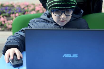 Названы зарубежные нейросети, которые могут запретить в России