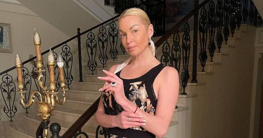 Анастасию Волочкову прооперировали за 1 млн рублей в худшей больнице Германии