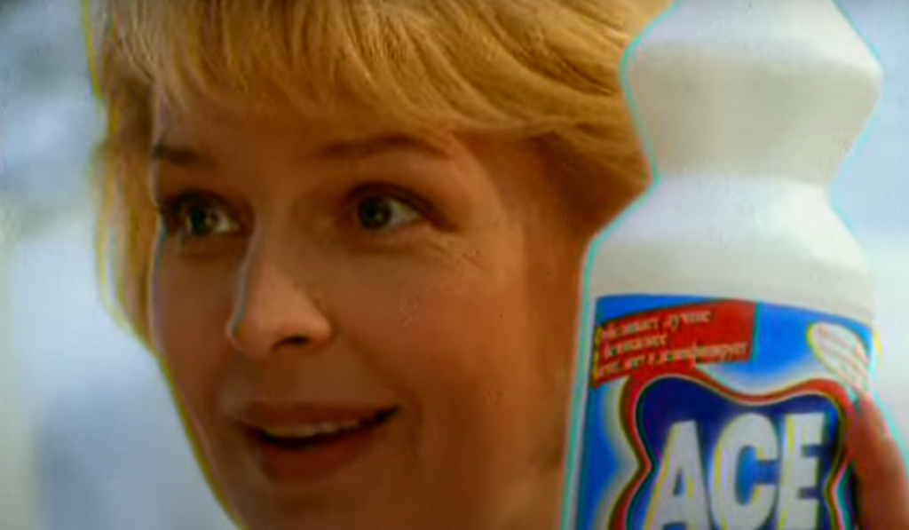 Рекламы 90-х: как живут тетя Ася, врач журнала ТВ Парк и девочка, обожающая сок