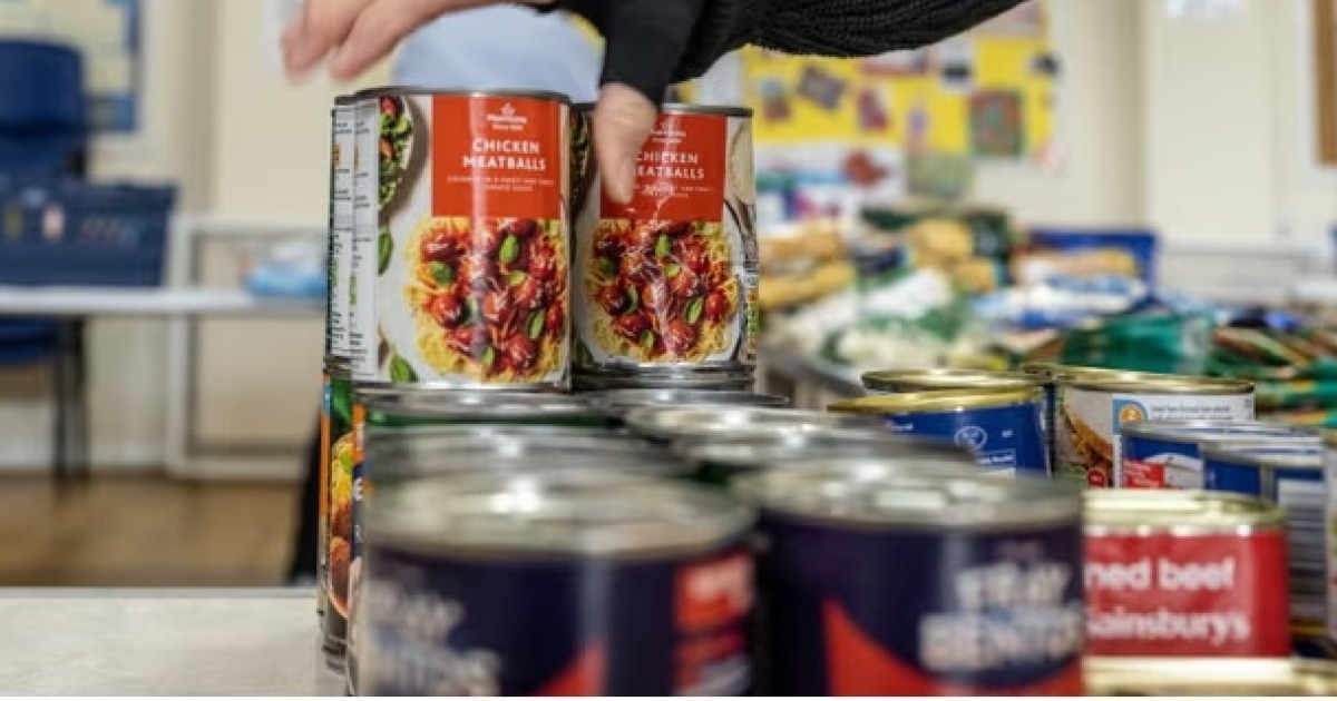 Миллионы британских семей вынуждены отключать холодильники из-за растущих расходов