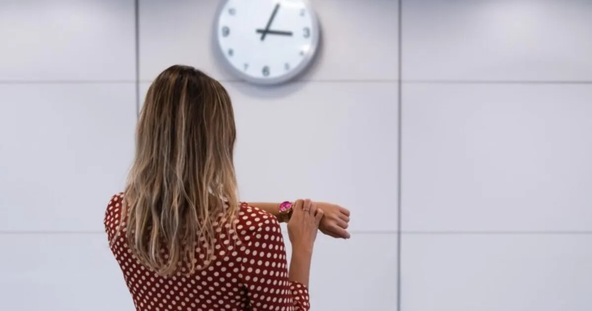 Почему мы постоянно опаздываем — объясняет психолог