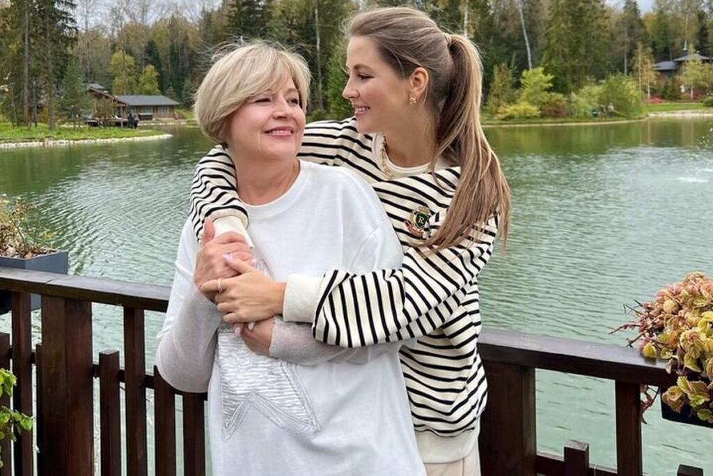Звезда фильма «Самая красивая» Анна Михайловская показала свою маму