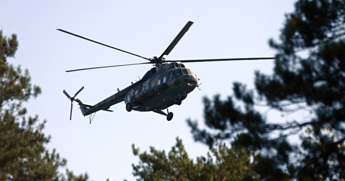 Вертолет МЧС упал в Онежское озеро