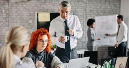 Минтруд отреагировал на идею сократить рабочий день до 6 часов