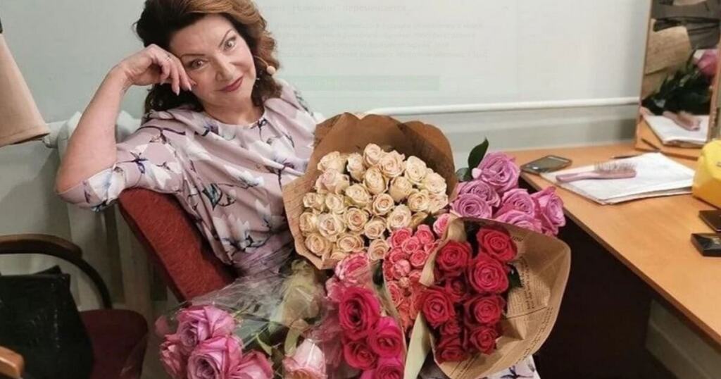 Стали известны подробности нового романа Елены Степаненко