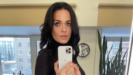 Певица Слава избавилась от квартиры в центре Москвы, которую не могла продать из-за Долиной