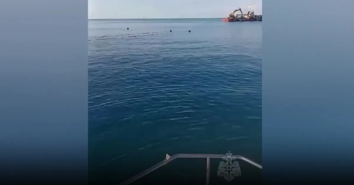 Пропавшую купальщицу нашли в Черном море спящей