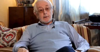 Суд вернул иск актеру Василию Ливанову