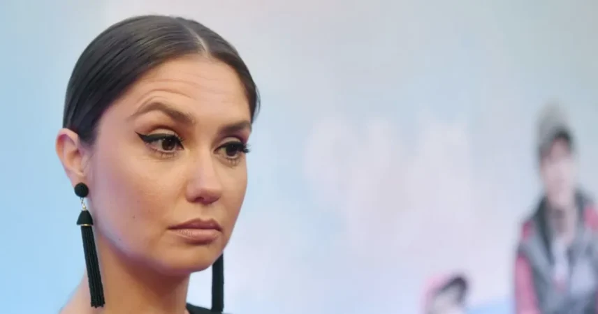 Агата Муцениеце стала мамой в третий раз