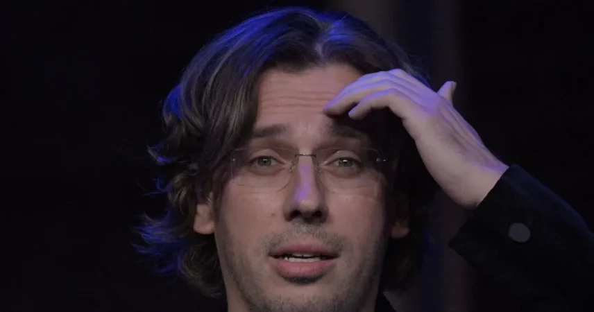 Отрастивший бороду Максим Галкин* снялся в новом образе в Нью-Йорке