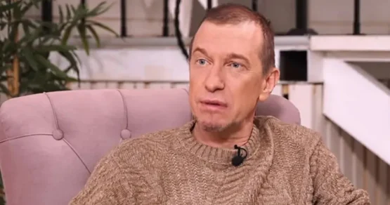 Скончался телеведущий Сергей Соседов
