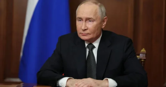 Путин утвердил два новых праздника в России