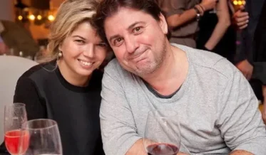 Бывшая жена Цекало прячет от него детей в Латвии