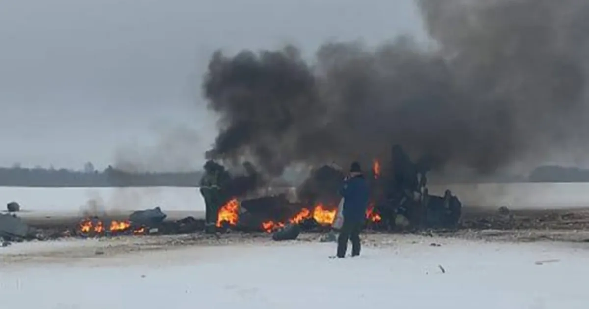 В Ленинградской области разбился военный вертолет