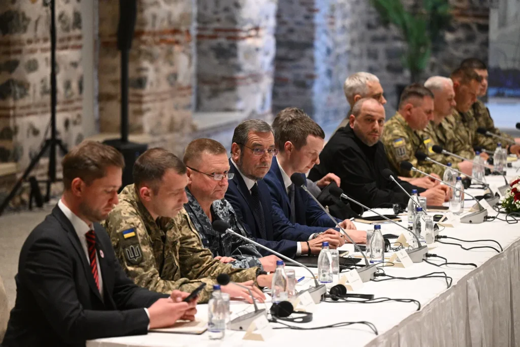 В Турции рассказали о моменте, когда переговоры РФ и Украины зашли в тупик