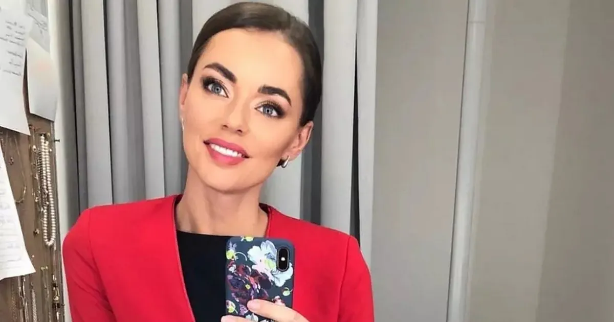 Назвавшая Путина президентом Украины ведущая играла в сериале с Прилучным Назвавшая Путина президентом Украины ведущая играла в сериале с Прилучным