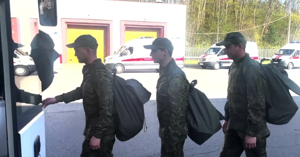 Россия и Украина провели масштабный обмен пленными Россия и Украина провели масштабный обмен пленными