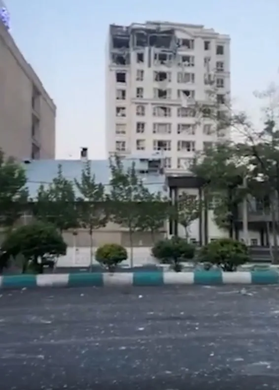 Израиль начал военную операцию против Ирана