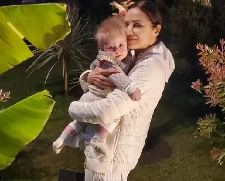 Маргарита Дробязко впервые показала маленькую дочь