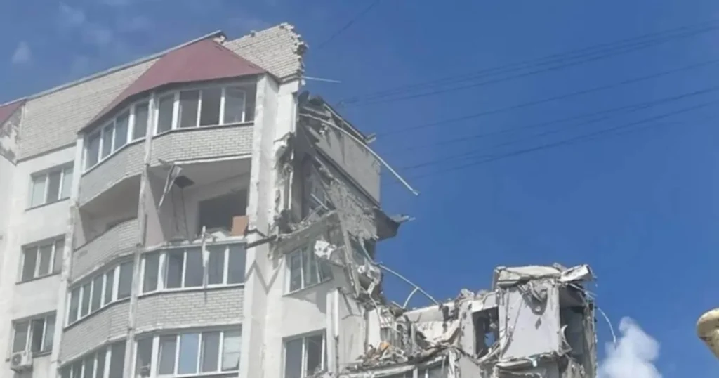 В Саратове число погибших при взрыве в жилом доме выросло до четырёх