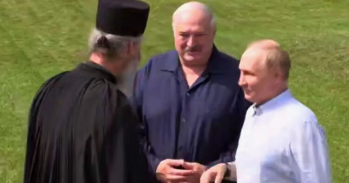 Стала известна причина поездки Путина на Валаам Стала известна причина поездки Путина на Валаам
