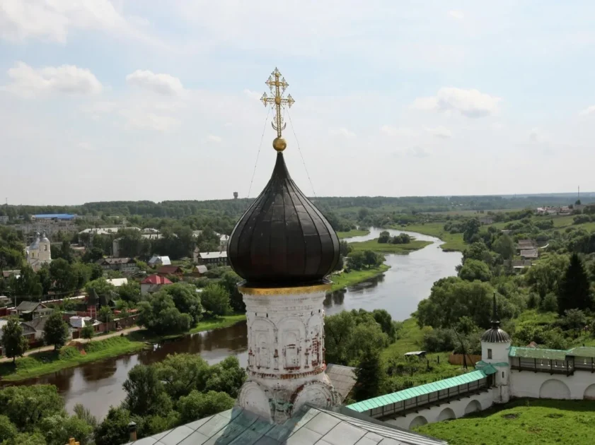 Как выглядит средний россиянин: статистика и образ жизни по последним данным Росстата Как выглядит средний россиянин: статистика и образ жизни по последним данным Росстата