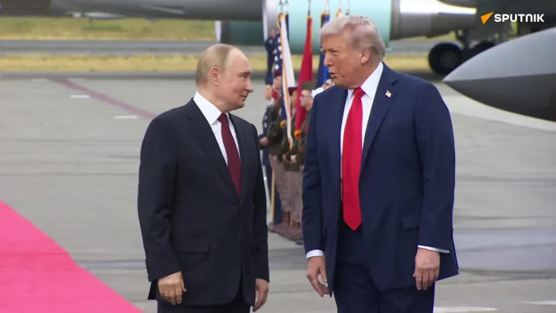 Трамп передал письмо Путину во время переговоров
