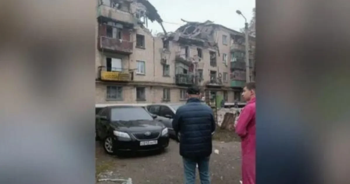 В многоквартирном доме в Ульяновске произошел взрыв