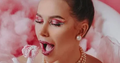 На блогера Лизу Миллер завели уголовное дело