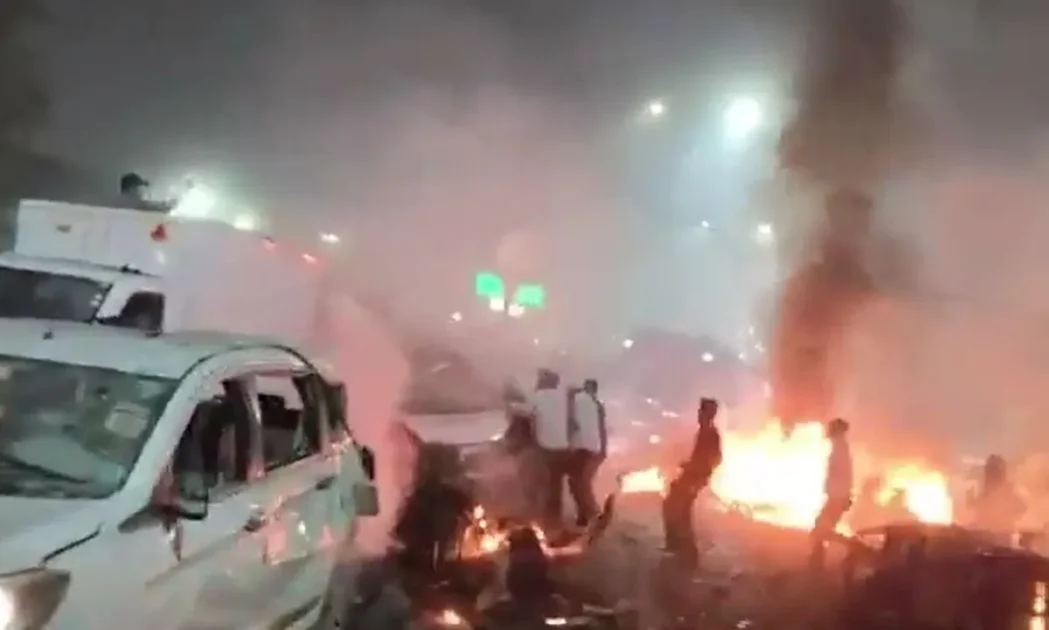 В Индии взорвался автомобиль