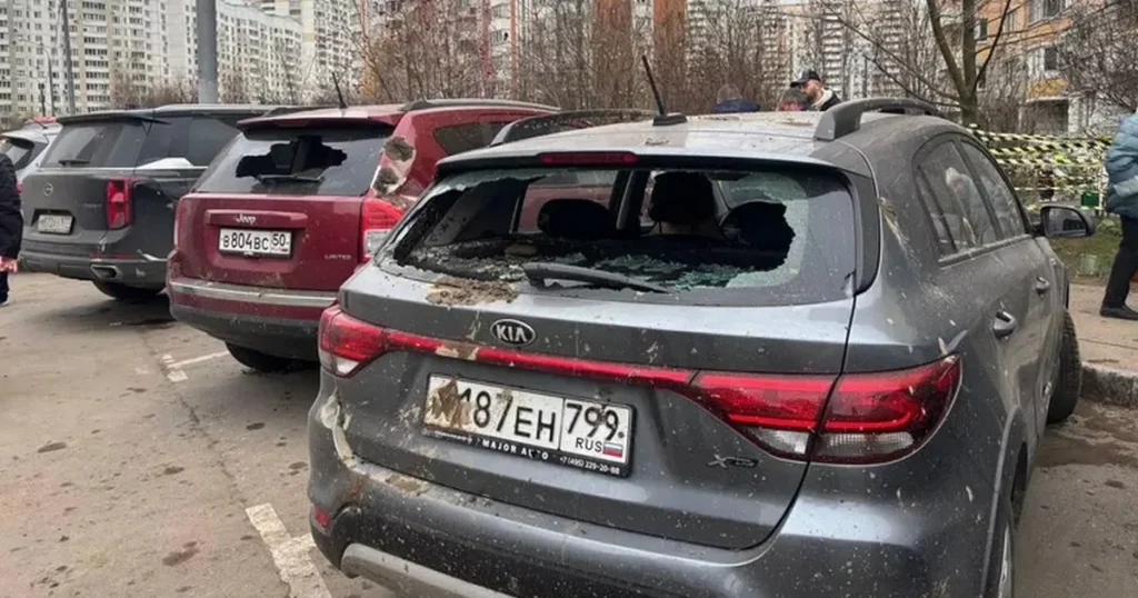 На какие автомобили в России дольше всего ждать запчасти