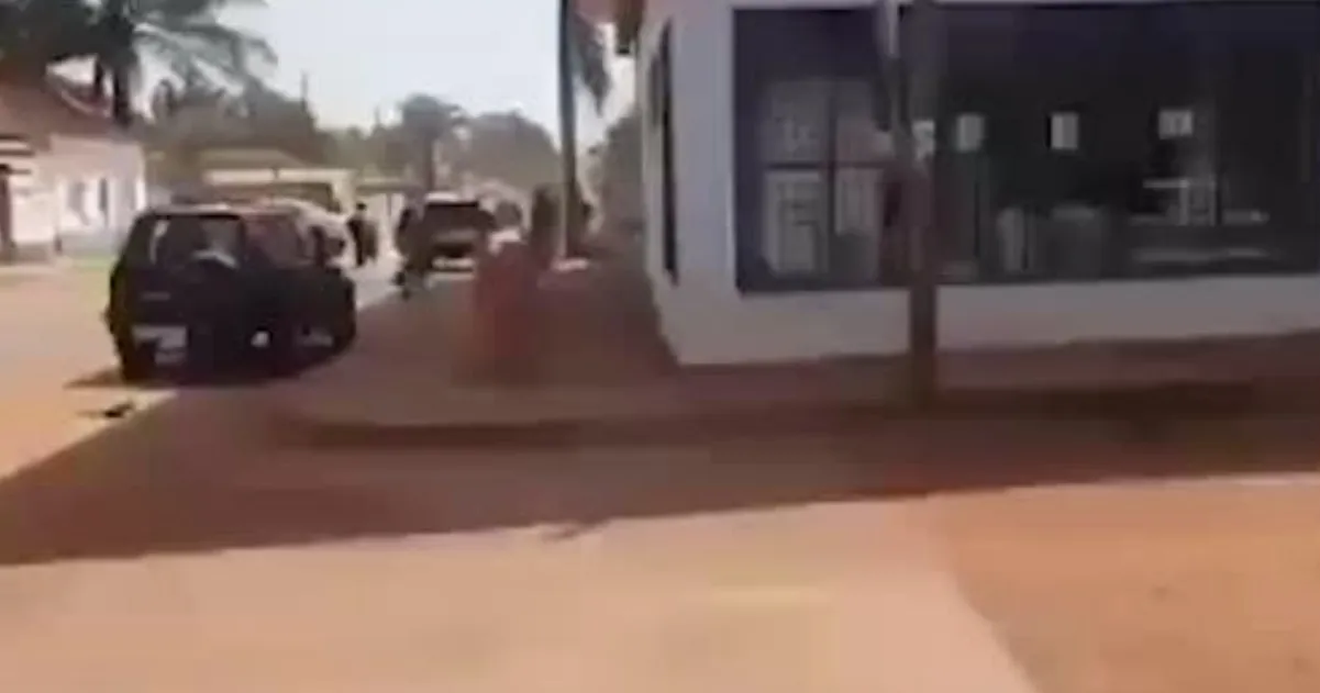 Посольство РФ в Гвинее-Бисау привели в состояние повышенной готовности Посольство РФ в Гвинее-Бисау привели в состояние повышенной готовности