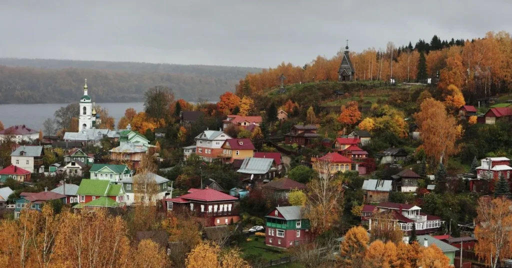 ВЦИОМ предупредил о риске исчезновения сотни малых городов России
