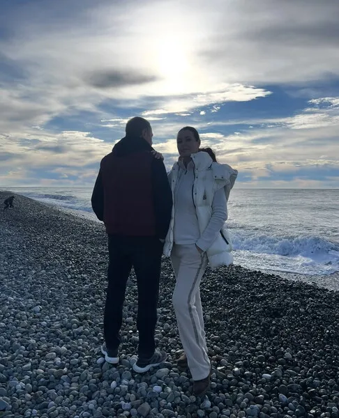 «Мисс Вселенная» Оксана Федорова впервые за долгое время показала мужа