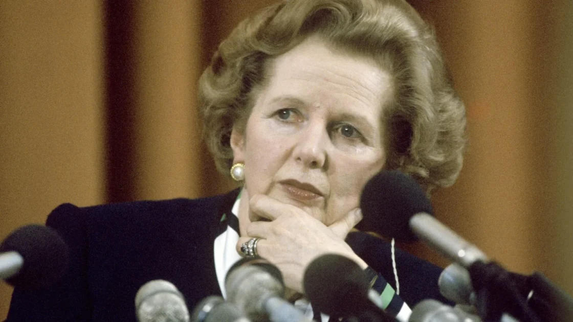 Стало известно об обстреле в 1989 году в Мозамбике самолета Маргарет Тэтчер Стало известно об обстреле в 1989 году в Мозамбике самолета Маргарет Тэтчер