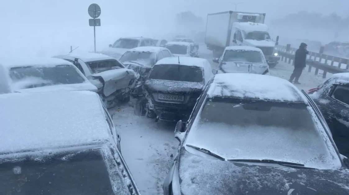 Трасса Тамбов – Пенза перекрыта после массового ДТП Трасса Тамбов – Пенза перекрыта после массового ДТП