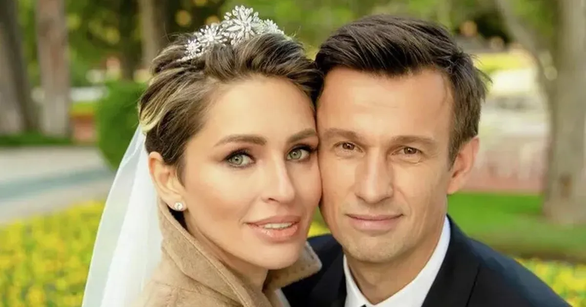 Главного тренера футбольного «Зенита» Сергея Семака и его супругу задержали в аэропорту Мюнхена Главного тренера футбольного «Зенита» Сергея Семака и его супругу задержали в аэропорту Мюнхена