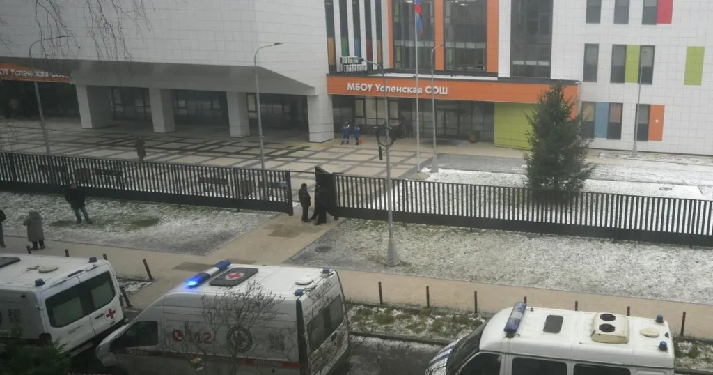 Появились подробности об обстановке в школах под Москвой после ЧП в Одинцове