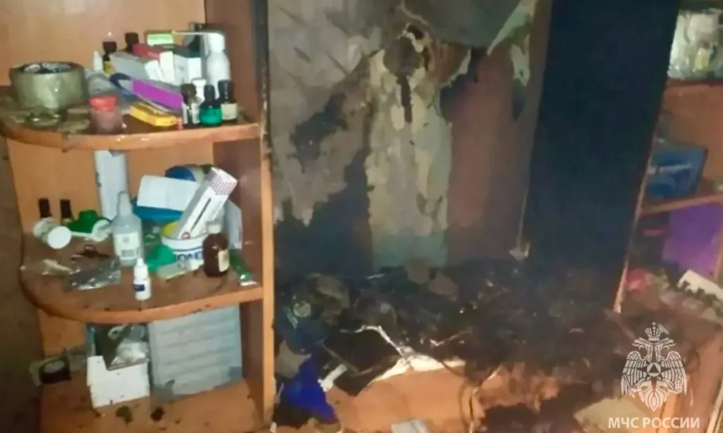 Житель Удмуртии запустил в квартире салют на сто залпов Житель Удмуртии запустил в квартире салют на сто залпов