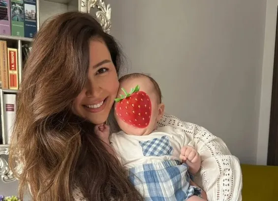 Дочь Заворотнюк показала фото с подросшим сыном