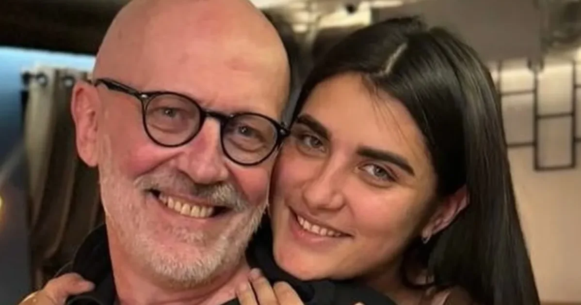 61-летний телеведущий Александр Гордон женился