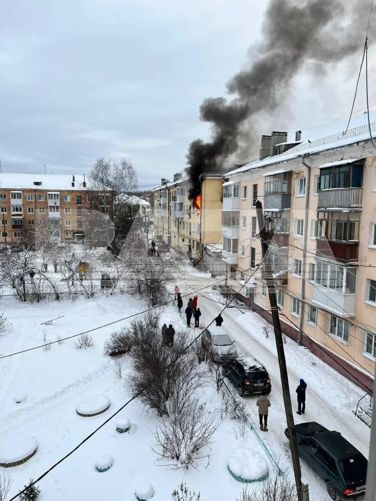 Взрыв газа в многоквартирном доме произошел в Свердловской области