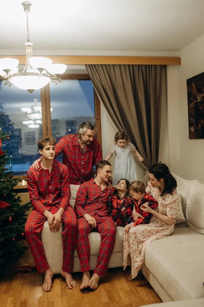 Актер сериала «Сваты» Анатолий Васильев оборвал общение с сыном и внуками