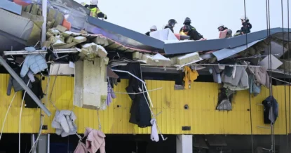 В Новосибирске рухнула крыша торгового центра