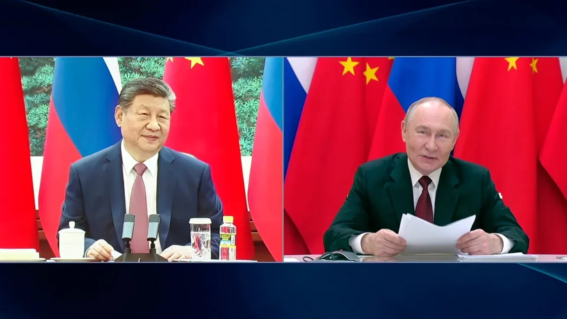 Ушаков раскрыл главные темы полуторачасовых переговоров Путина и Си Цзиньпина