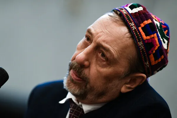 Скончался известный драматург Николай Коляда