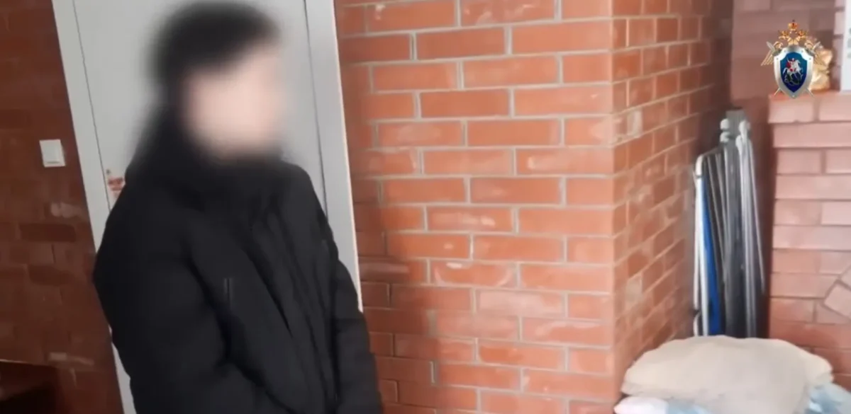 В Удмуртии юноша убил 13-летнюю девочку и спрятал тело в гараже В Удмуртии юноша убил 13-летнюю девочку и спрятал тело в гараже