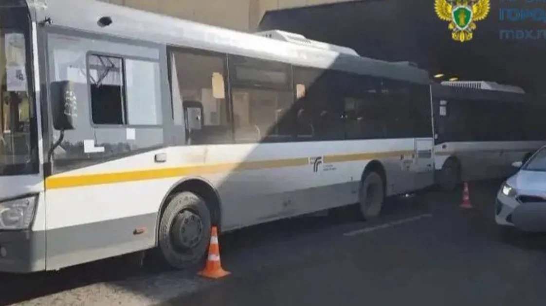 В Москве столкнулись два автобуса