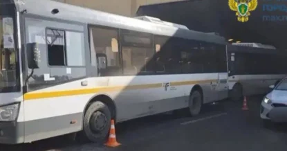 В Москве столкнулись два автобуса